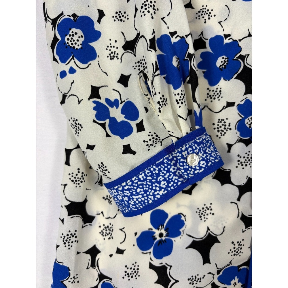 Talbots Petites Blue White Floral Split Neck Blouse 3/4 Sleeve Size P - Picture 3 of 4